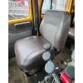 International 4900 Seat, Front thumbnail 3