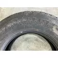 International 4900 Tires thumbnail 2