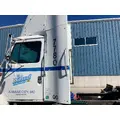 International 8100 Sleeper Fairing thumbnail 2