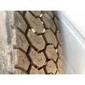 International 8200 Tires thumbnail 2