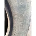 International 8200 Tires thumbnail 3