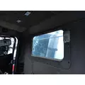 International 9200 Back Glass thumbnail 3