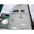 International 9200 Cab thumbnail 4