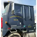 International COF-9670 Cab thumbnail 1