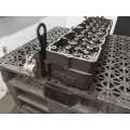 International DT466 Cylinder Head thumbnail 7