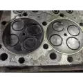 International DT466 Cylinder Head thumbnail 8