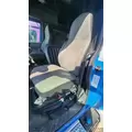 International LT625 Seat, Front thumbnail 2