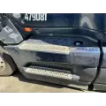International LT625 Side Fairing thumbnail 1