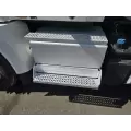 International RH613 Battery Box thumbnail 1