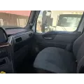 International RH613 Cab thumbnail 4