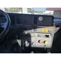 International RH613 Cab thumbnail 3