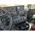 International RH613 Cab thumbnail 3