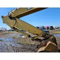 John Deere 225C LC Equip Boom thumbnail 1