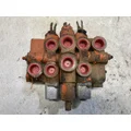 John Deere 670A Equip Hydraulic Valve thumbnail 1