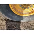 John Deere 770BH Equip Tire and Rim thumbnail 4