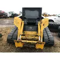 John Deere CT332 Equip Loader Arm thumbnail 2