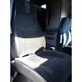 KENWORTH T2000 / T700 Seat, Front thumbnail 4