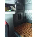 KENWORTH T600B CAB thumbnail 9