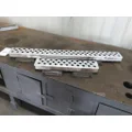 KENWORTH T660 TANK STEP thumbnail 4