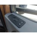 KENWORTH T680 2013-2026 DOOR ASSEMBLY, FRONT thumbnail 3