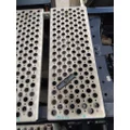 KENWORTH T680 DECK (CATWALK) STEP thumbnail 1
