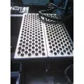 KENWORTH T680 DECK (CATWALK) STEP thumbnail 1