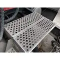KENWORTH T680 DECK (CATWALK) STEP thumbnail 1