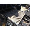 KENWORTH T680 DECK (CATWALK) STEP thumbnail 1