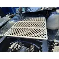 KENWORTH T680 DECK (CATWALK) STEP thumbnail 1