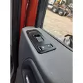 KENWORTH T680 DOOR ASSEMBLY, FRONT thumbnail 3