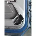 KENWORTH T680 DOOR ASSEMBLY, FRONT thumbnail 4