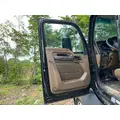 KENWORTH T680 Door Assembly, Front thumbnail 3