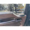 KENWORTH T680 Door Assembly, Front thumbnail 3