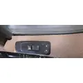 KENWORTH T680 Door Assembly, Front thumbnail 7