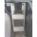 KENWORTH T680 FRAME STEP thumbnail 1