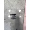KENWORTH T680 Glass thumbnail 4