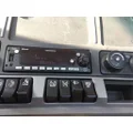 KENWORTH T680 RADIO AMFMBLUETOOTH thumbnail 1