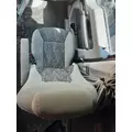 KENWORTH T680 SEAT, FRONT thumbnail 2