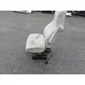 KENWORTH T680 SEAT, FRONT thumbnail 4