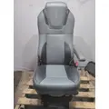 KENWORTH T680 SEAT, FRONT thumbnail 1