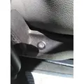 KENWORTH T680 SEAT, FRONT thumbnail 4