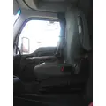 KENWORTH T680 SEAT, FRONT thumbnail 2