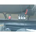KENWORTH T680 SEAT, FRONT thumbnail 3