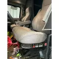 KENWORTH T680 Seat, Front thumbnail 2