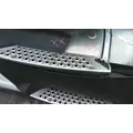 KENWORTH T680 TANK STEP thumbnail 1