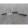 KENWORTH T680 WINDSHIELD WIPER ARM thumbnail 1