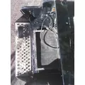 KENWORTH T800B BATTERY BOX thumbnail 1