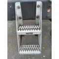 KENWORTH T800B FRAME STEP thumbnail 1