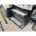 KENWORTH T800 Battery Box thumbnail 1