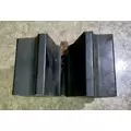 KENWORTH T880 Spacer Block Axel thumbnail 2